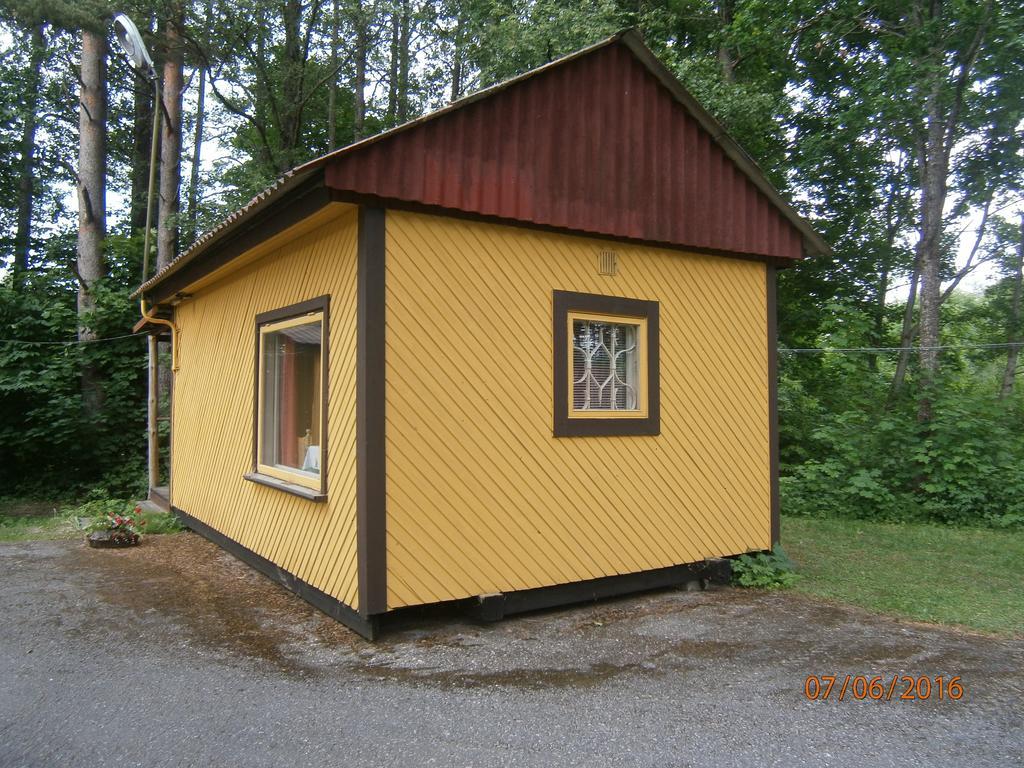Ostello White House Puhkemaja Uulu Esterno foto